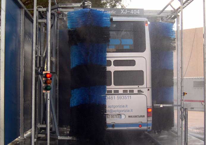 Vaskeanlæg til busser fra NoviClean